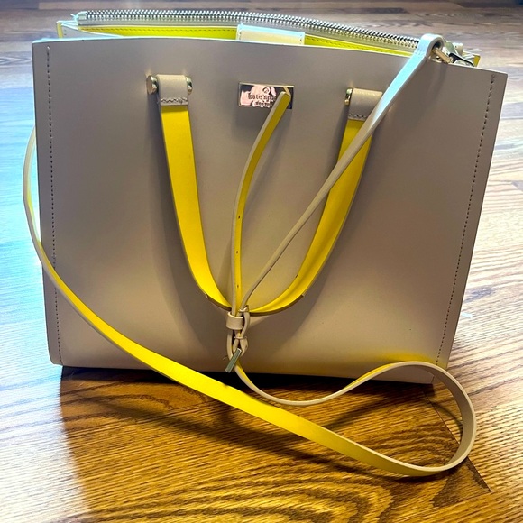 Kate Spade handbag - Picture 1 of 4